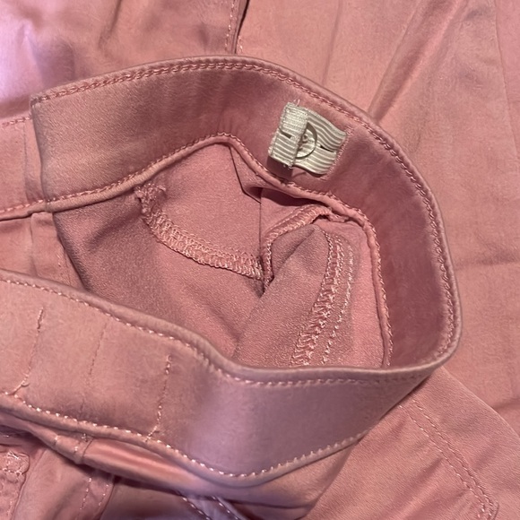 SO Girls Pink Pull on Pants with Adjustable Waistband. Girls size 14. - Picture 14 of 14